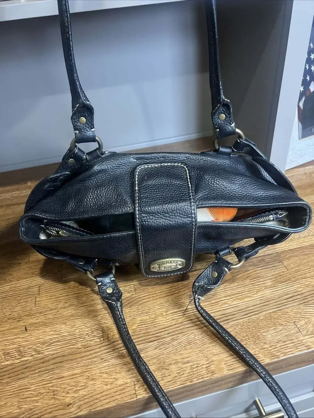 Michael Kors Black Pebbled Leather Shoulder Bag Brass Hardware Y2K Satchel